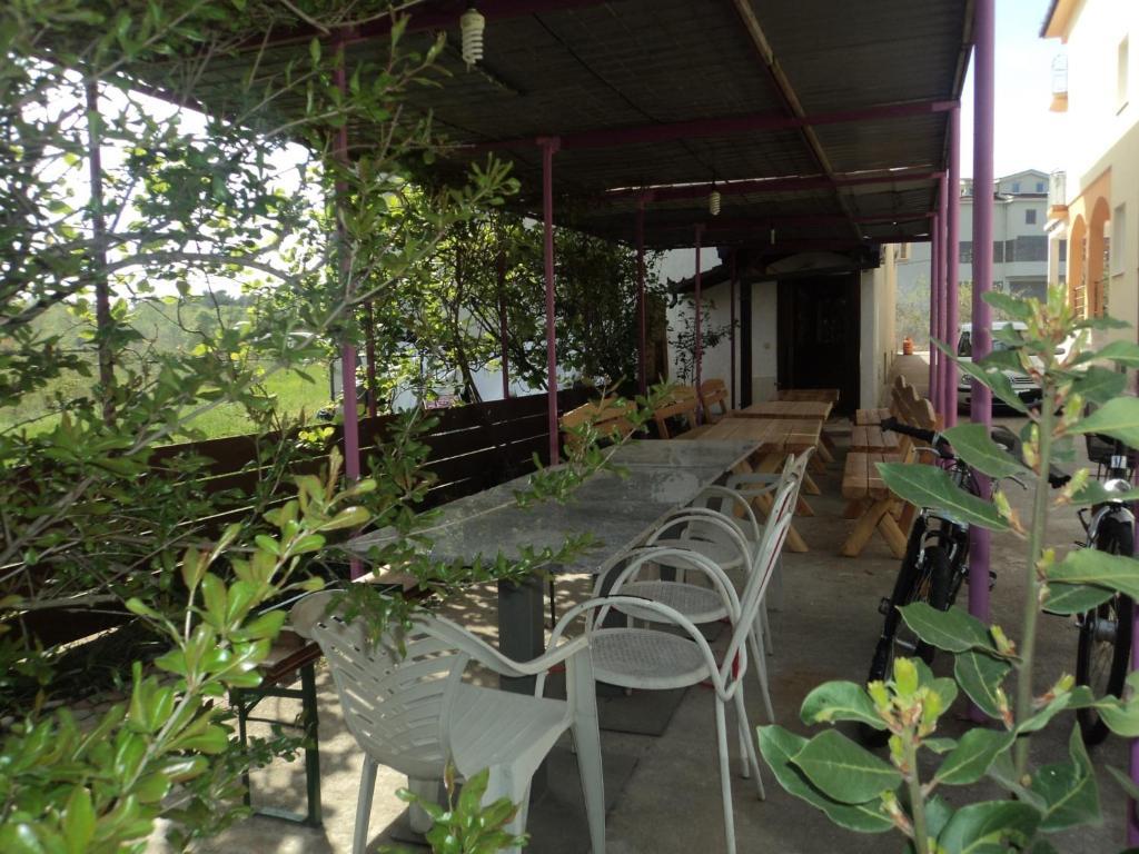 แพนชั่น โมดานา Bed & Breakfast เมจูโกเรีย ภายนอก รูปภาพ